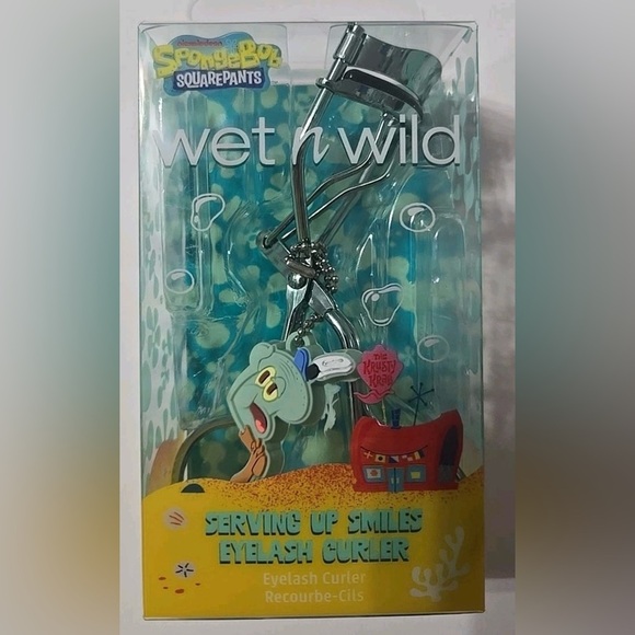 Wet n Wild Silver Eyelash Curler with Squidward Charm - Picture 1 of 7
